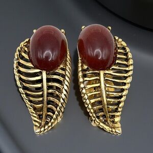 Vintage Oscar de la Renta Gold Tone Red Cabochon Leaf Clip-On Earrings *Signed*